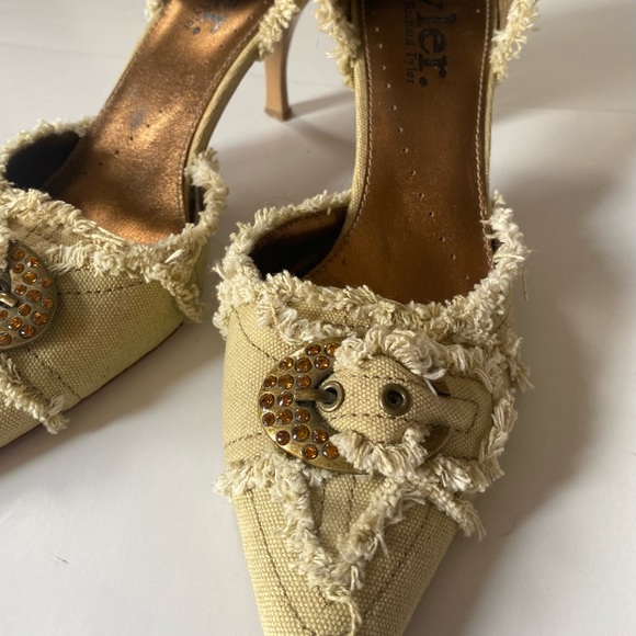 Richard Tyler shoes - Picture 8 of 16